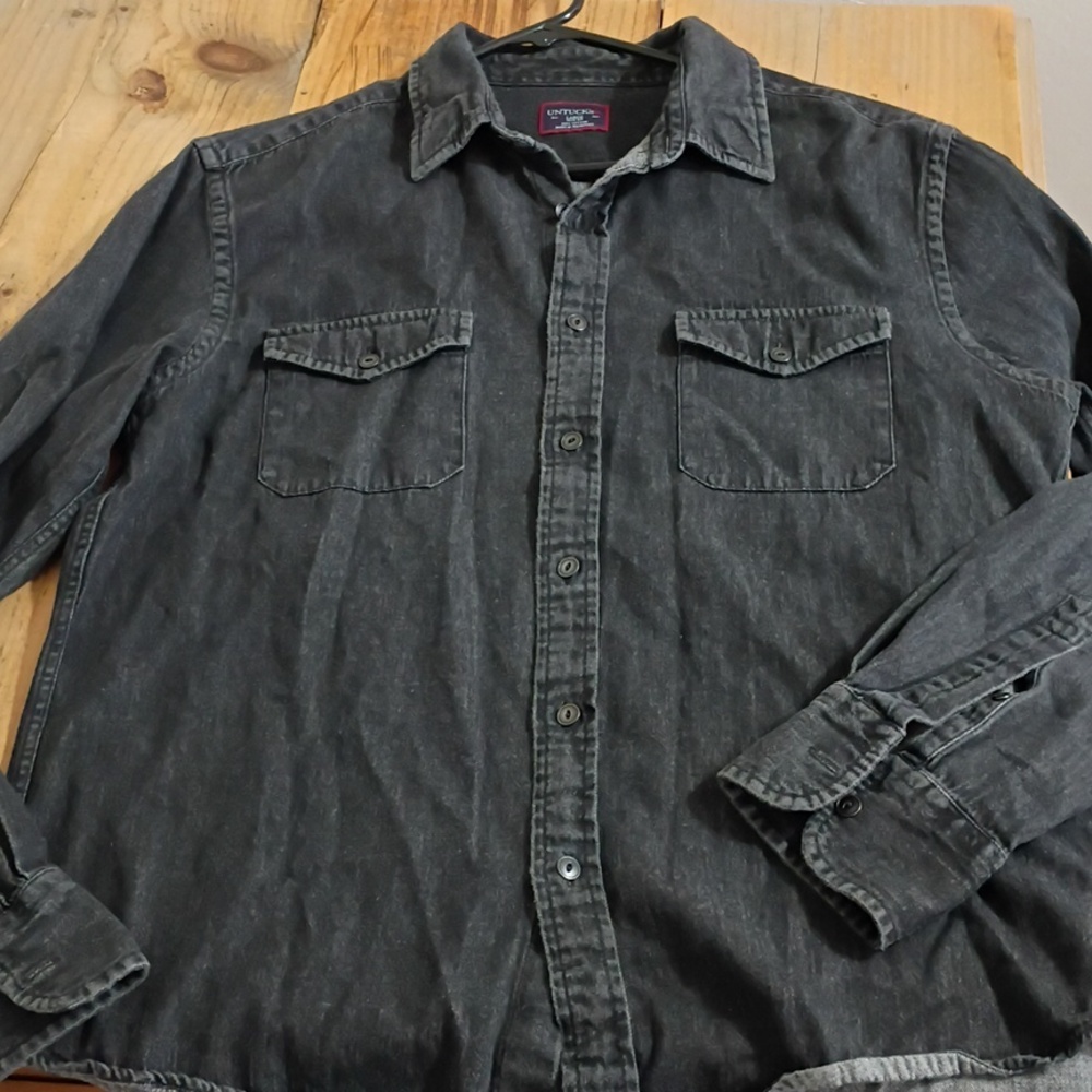 Men's Washed Black Button-Up Shirt - Unknown Brand